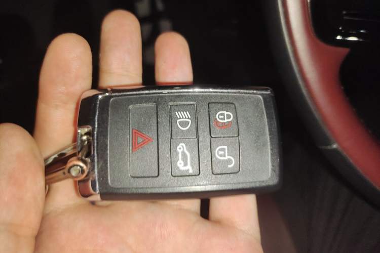 Used Land Rover Range Sport 2024 400PS Dynamic SE Vehicle Key