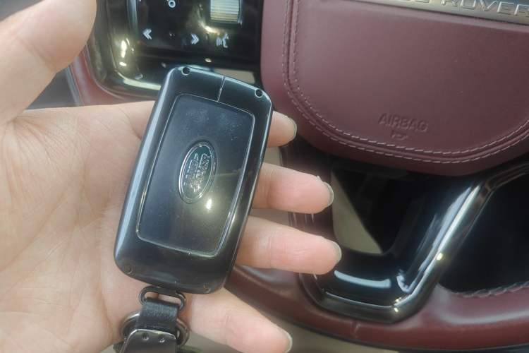 Used Land Rover Range Sport 2024 400PS Dynamic SE Vehicle Key