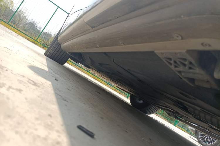 Used Land Rover Range Sport 2024 400PS Dynamic SE Chassis Rear Left