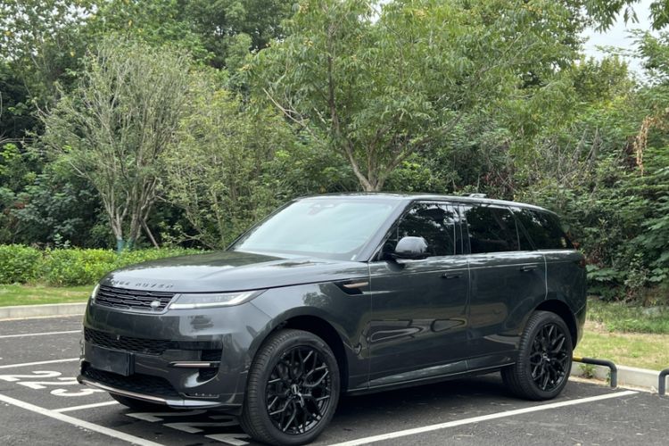 Used Land Rover Range Sport 2024 400PS Dynamic HSE Exterior 3
