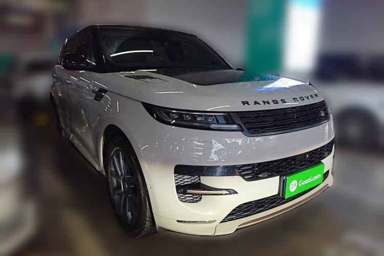 Used Land Rover Range Sport 2024 400PS Dynamic SE Front Right 45 Deg