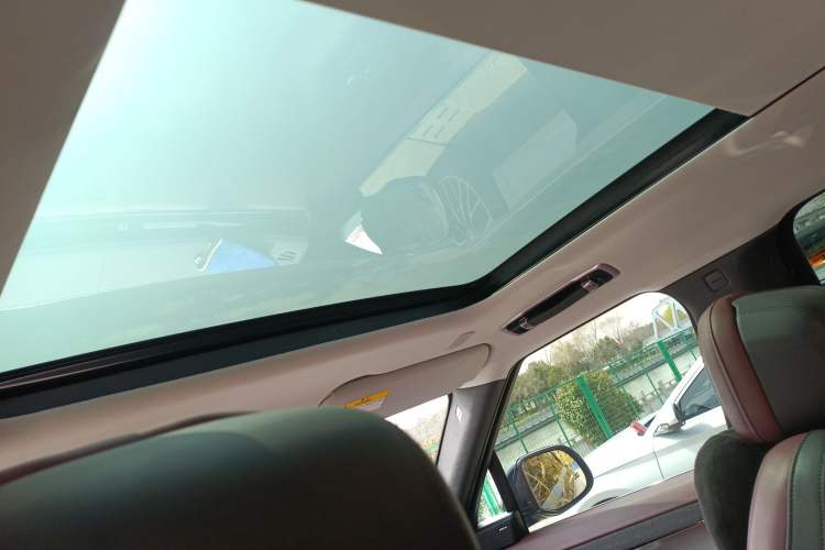 Used Land Rover Range Sport 2024 400PS Dynamic SE Headliner