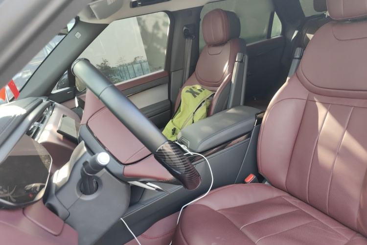 Used Land Rover Range Sport 2024 400PS Dynamic SE Left Front Seat