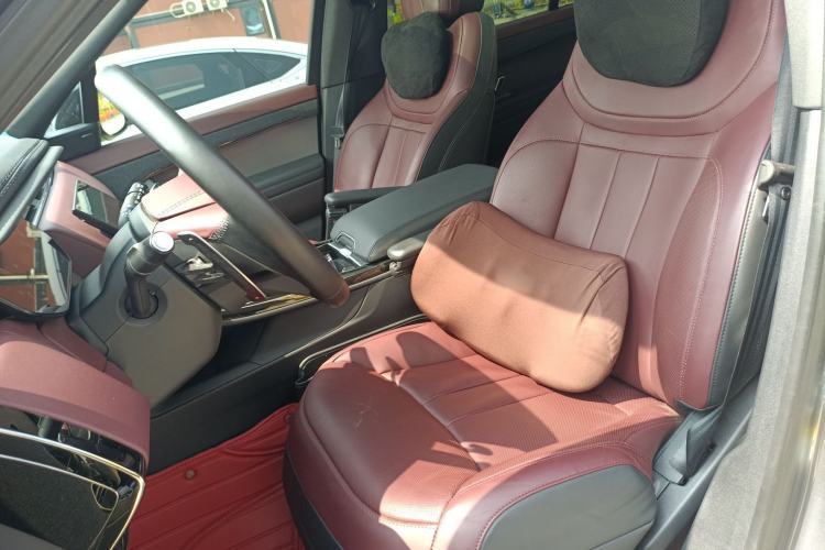 Used Land Rover Range Sport 2024 400PS Dynamic SE Left Front Seat