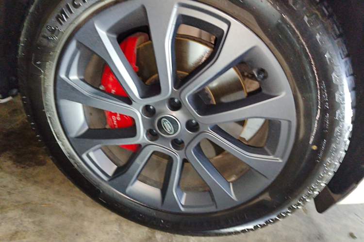 Used Land Rover Range Sport 2024 400PS Dynamic SE Right Front Wheel Hub