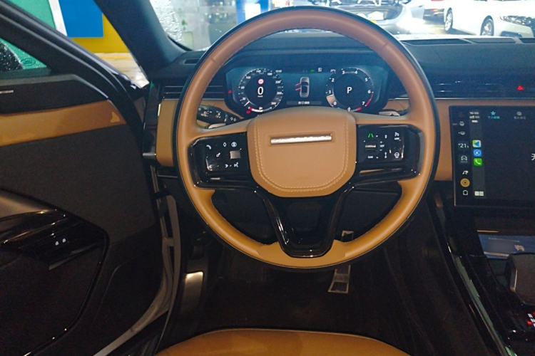Used Land Rover Range Sport 2024 400PS Dynamic SE Steering Wheel