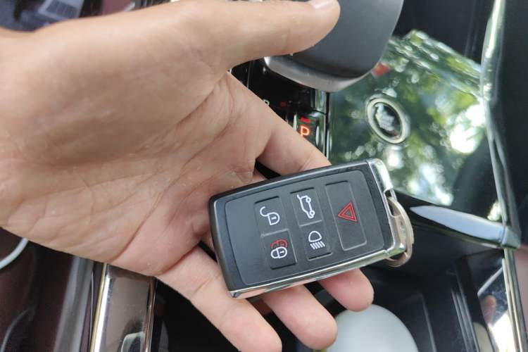 Used Land Rover Range Sport 2024 400PS Dynamic SE Vehicle Key