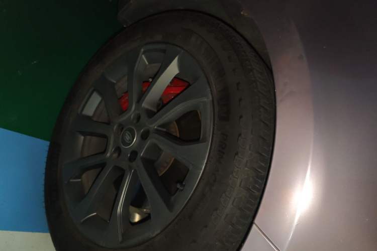 Used Land Rover Range Sport 2024 400PS Dynamic SE Right Front Wheel Hub