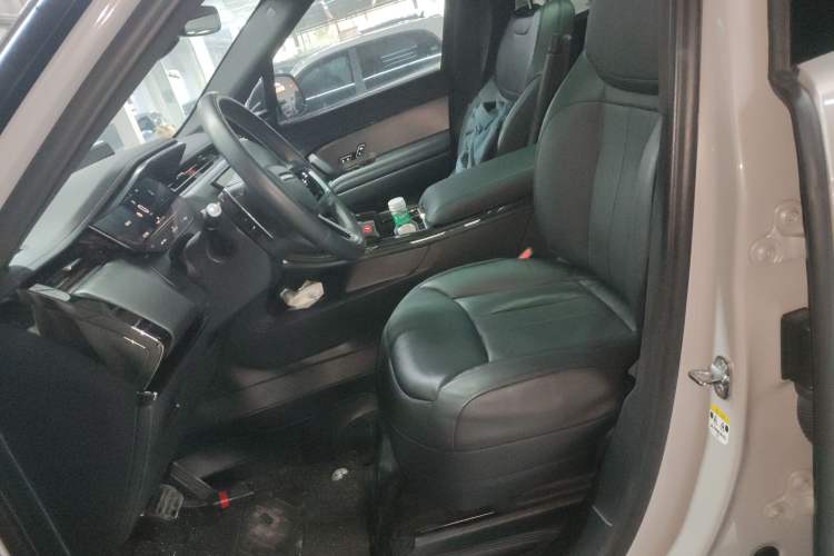 Used Land Rover Range Sport 2024 360 PS S Left Front Seat