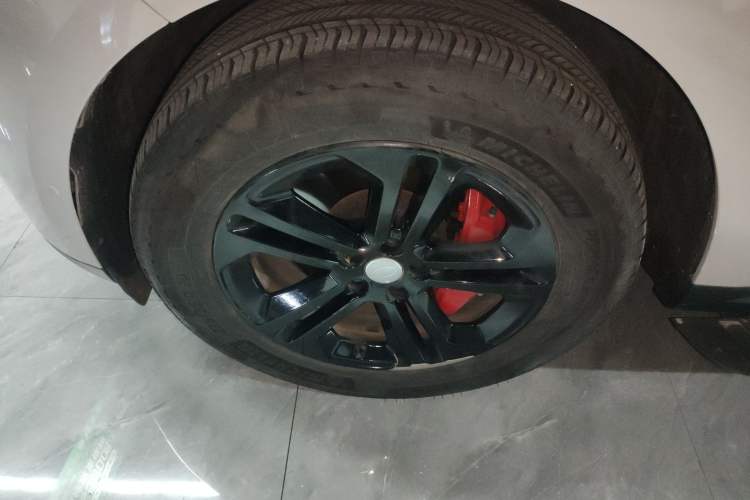 Used Land Rover Range Sport 2024 360 PS S Left Front Wheel Hub