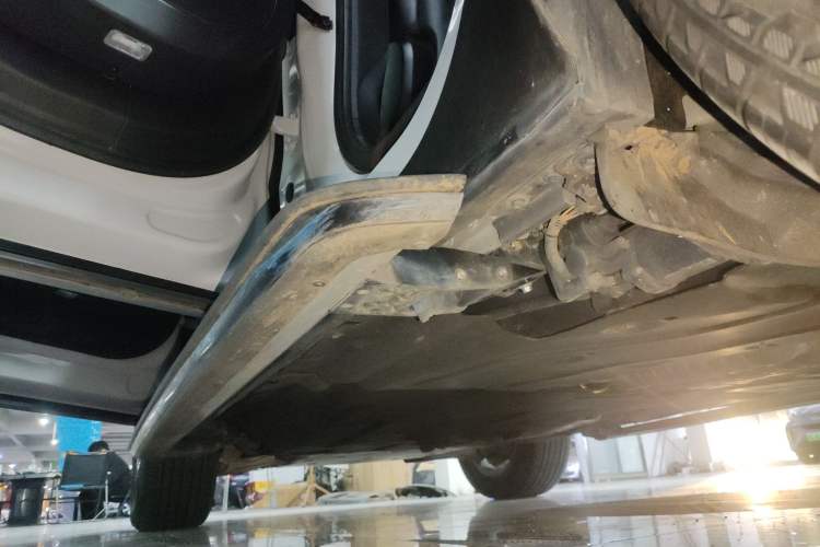 Used Land Rover Range Sport 2024 360 PS S Left Side Sill