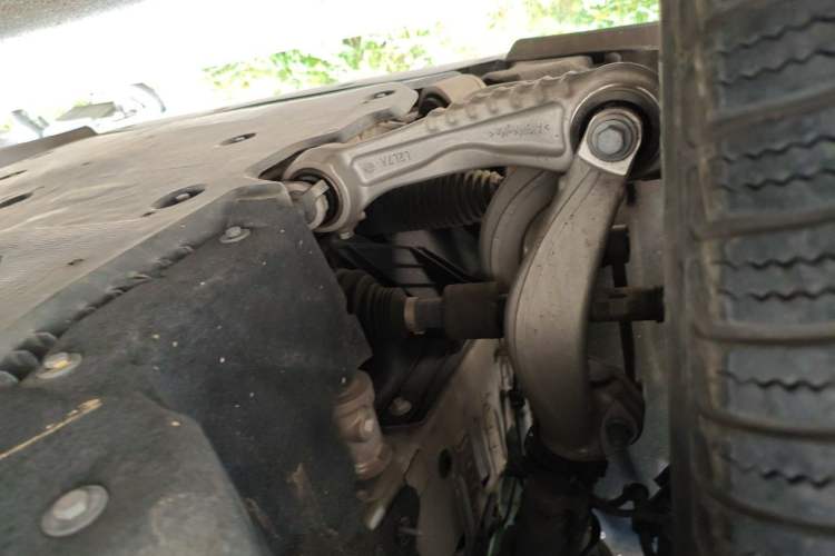 Used Land Rover Range Sport 2024 400PS Dynamic HSE Chassis Front Left