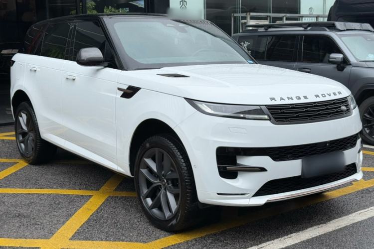 Used Land Rover Range Sport 2024 400PS Dynamic HSE Exterior 2
