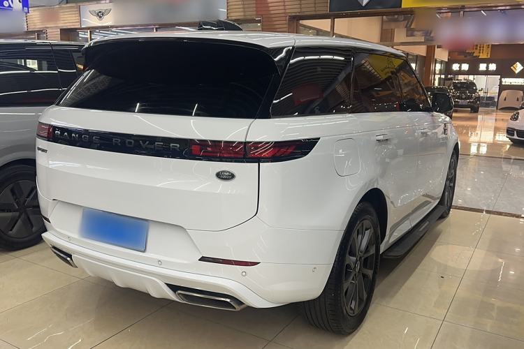 Used Land Rover Range Sport 2024 400PS Dynamic SE Exterior 3