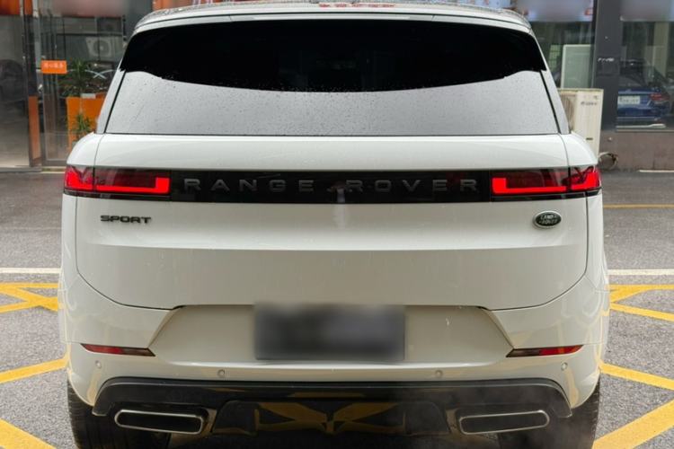 Used Land Rover Range Sport 2024 400PS Dynamic HSE Exterior 6