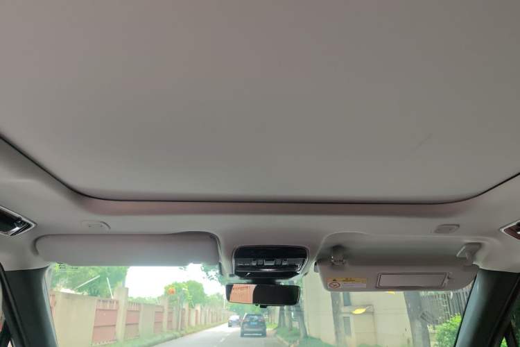 Used Land Rover Range Sport 2024 400PS Dynamic SE Headliner