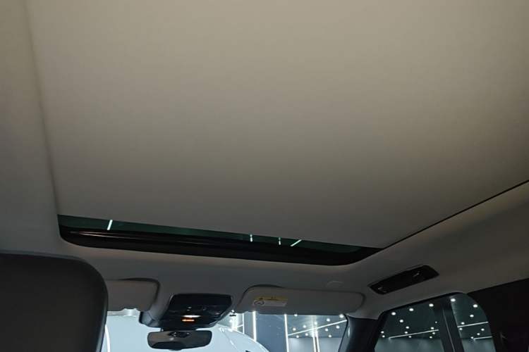 Used Land Rover Range Sport 2024 360 PS S Headliner