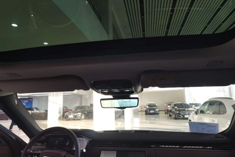 Used Land Rover Range Sport 2024 400PS Dynamic SE Headliner