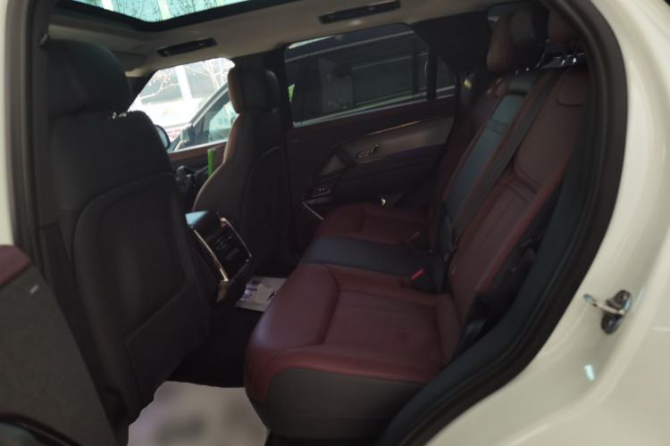 Used Land Rover Range Sport 2024 400PS Dynamic SE Left Rear Seat