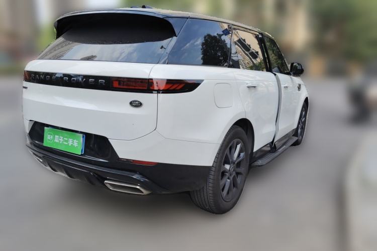 Used Land Rover Range Sport 2024 400PS Dynamic SE Rear Right 45 Deg