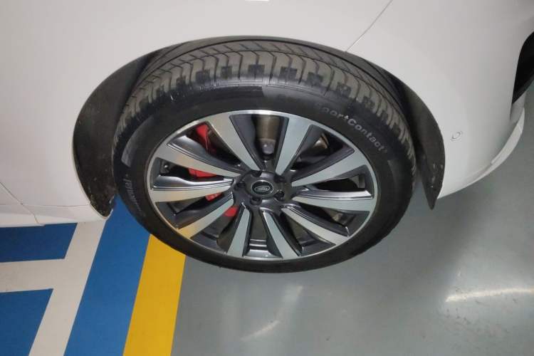 Used Land Rover Range Sport 2024 400PS Dynamic SE Right Front Wheel Hub