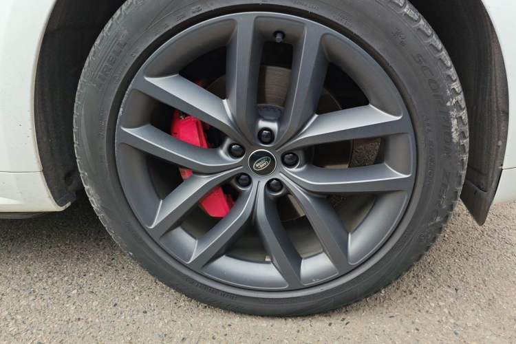 Used Land Rover Range Sport 2024 400PS Dynamic HSE Right Front Wheel Hub