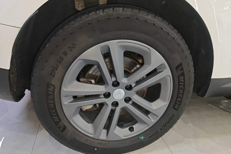 Used Land Rover Range Sport 2024 360 PS S Right Rear Wheel Hub