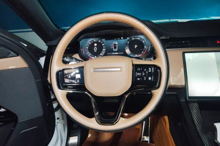 Used Land Rover Range Sport 2024 400PS Dynamic SE Steering Wheel