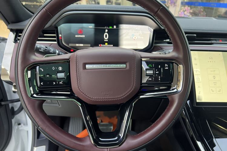 Used Land Rover Range Sport 2024 400PS Dynamic SE Steering Wheel