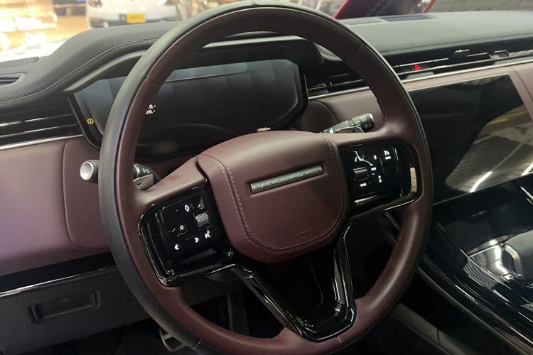 Used Land Rover Range Sport 2024 400PS Dynamic SE Steering Wheel