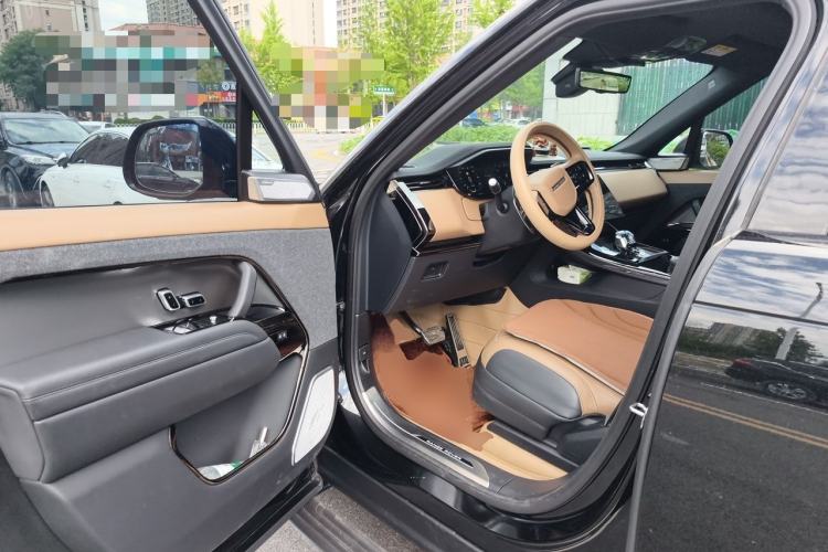 Used Land Rover Range Sport 2025 400 PS Dynamic SE Driver Seat