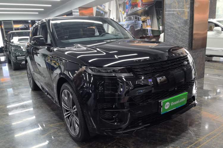 Used Land Rover Range Sport 2025 400 PS Flagship Version Exterior 2