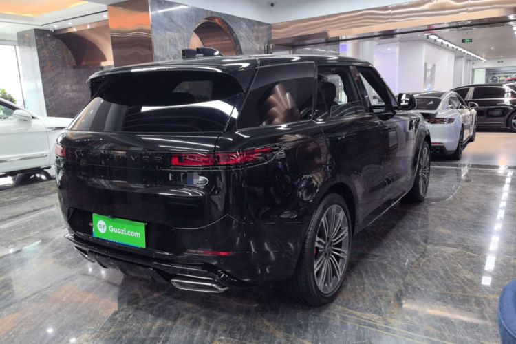 Used Land Rover Range Sport 2025 400 PS Flagship Version Exterior 3