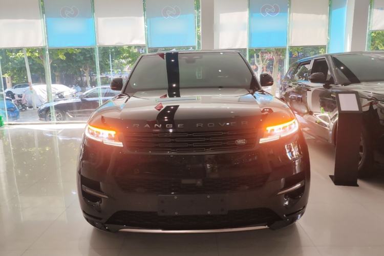 Used Land Rover Range Sport 2025 400 PS Dynamic SE Front