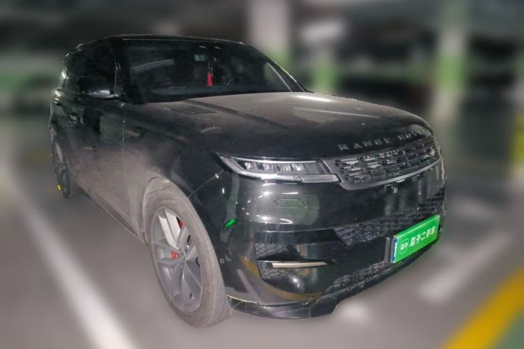 Used Land Rover Range Sport 2025 400 PS Dynamic SE Front Right 45 Deg