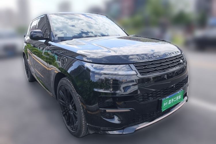 Used Land Rover Range Sport 2025 400 PS Dynamic SE Front Right 45 Deg