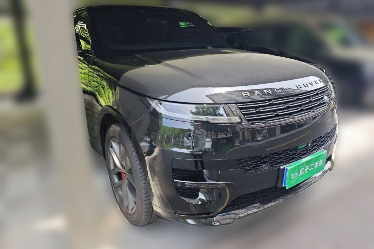 Used Land Rover Range Sport 2025 400 PS Dynamic SE Front Right 45 Deg