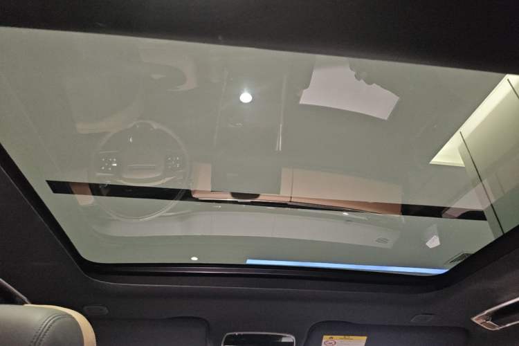 Used Land Rover Range Sport 2025 400 PS Dynamic SE Headliner