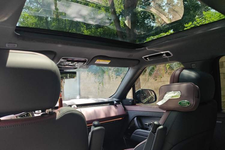Used Land Rover Range Sport 2025 400PS Stealth Edition Headliner