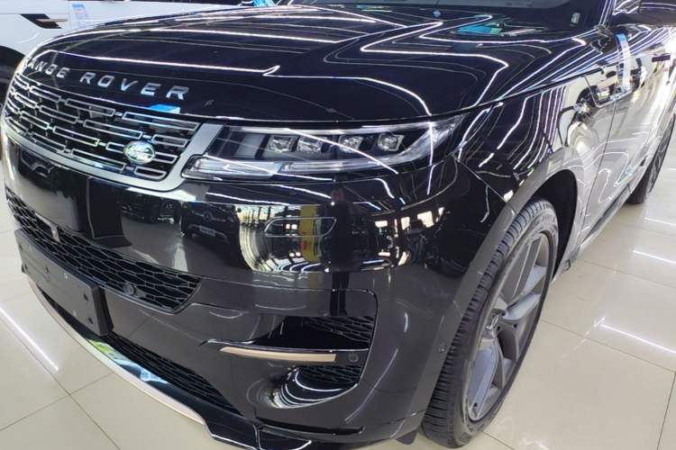 Used Land Rover Range Sport 2025 400 PS Dynamic SE Left Front Headlight