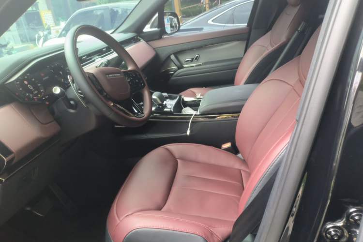Used Land Rover Range Sport 2025 400PS Dynamic HSE Left Front Seat