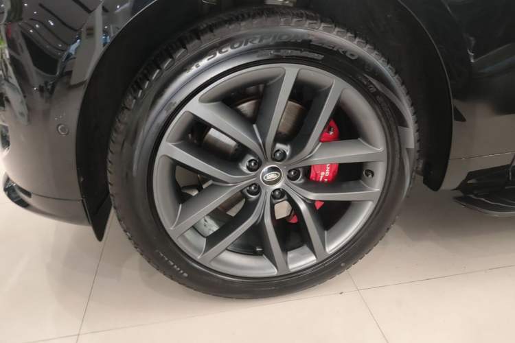 Used Land Rover Range Sport 2025 400 PS Dynamic SE Left Front Wheel Hub