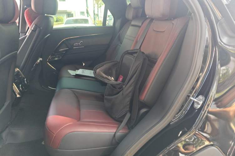 Used Land Rover Range Sport 2025 400 PS Flagship Version Left Rear Seat