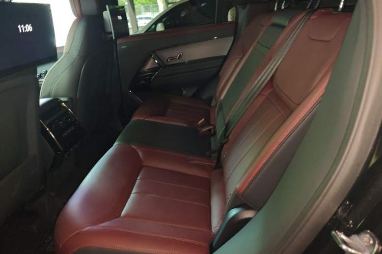 Used Land Rover Range Sport 2025 400 PS Dynamic SE Left Rear Seat