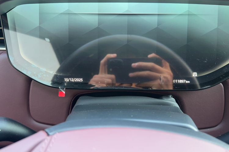 Used Land Rover Range Sport 2025 400 PS Dynamic SE Odometer Close Up