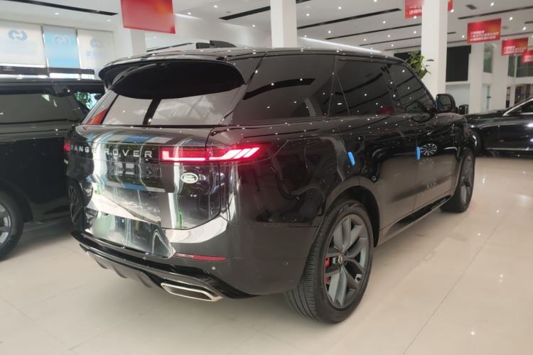 Used Land Rover Range Sport 2025 400 PS Dynamic SE Rear Right 45 Deg