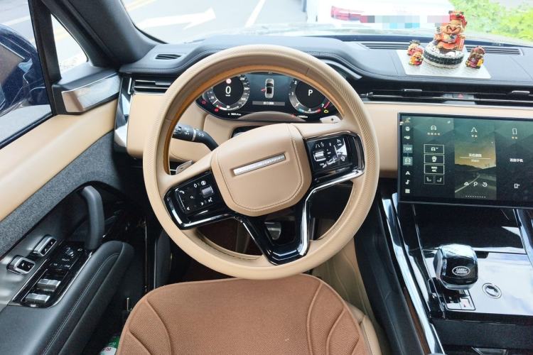 Used Land Rover Range Sport 2025 400 PS Dynamic SE Steering Wheel