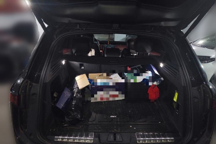 Used Land Rover Range Sport 2025 400PS Stealth Edition Trunk