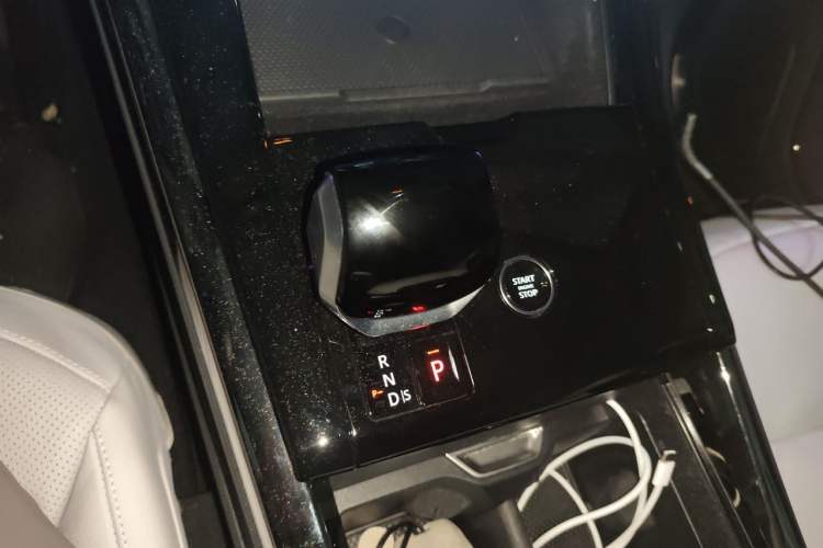 Used Land Rover Range Sport 2025 360 PS S Gear Lever