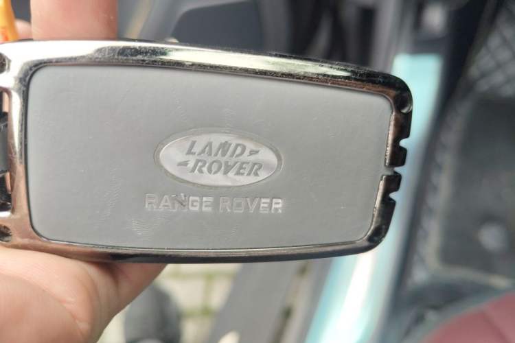 Used Land Rover Range Sport 2025 400 PS Dynamic SE Vehicle Key